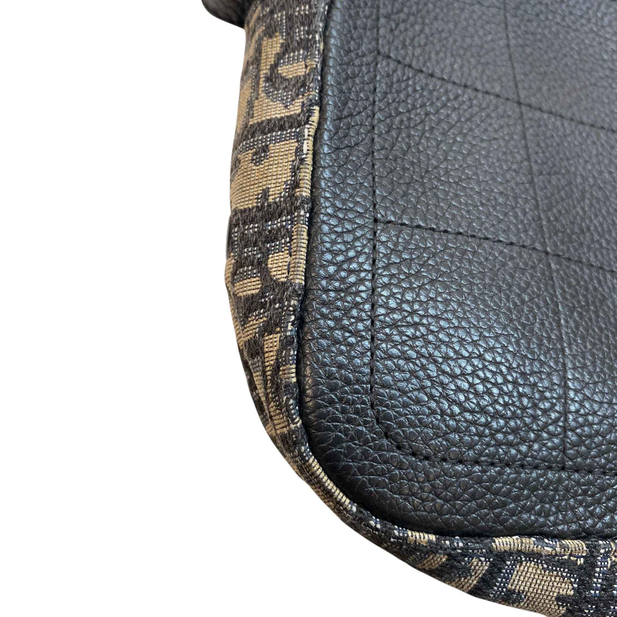 Men's Oblique Safari Messenger Bag Beige - Photo 17